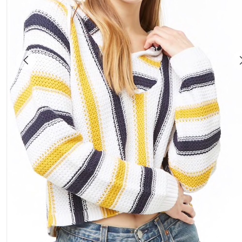 Cropped Pullover Light Hooded Poncho/Sweater